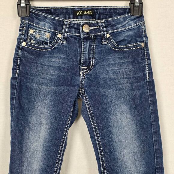 ZCO Girls Jeans Size 8 Bootcut Embroidered Pockets Stretch Denim - Picture 3 of 10